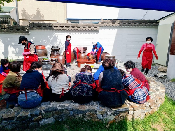 여성단체협의회 우리집 전통 장 담그기 (사진,평택시)