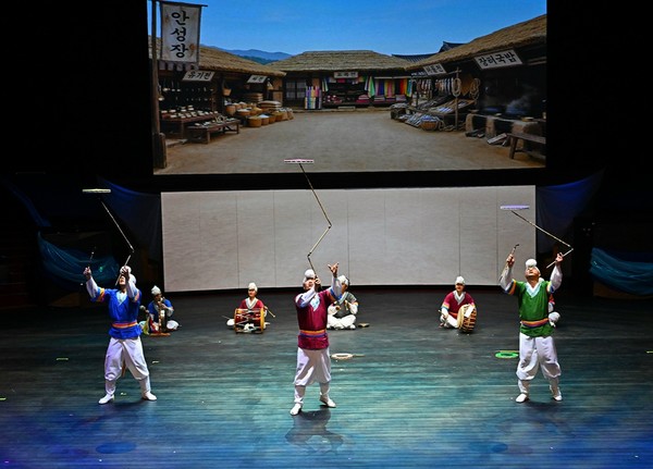 안성시립 남사당바우덕이 풍물단,상설공연 ‘안성남사당 곰뱅이텄다’ 개막