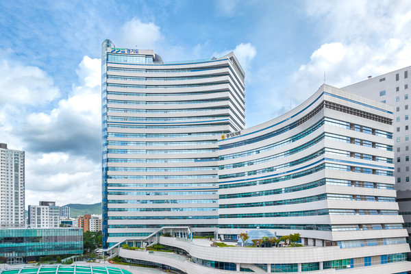 경기도청 전경(사진,경기도)